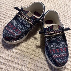 Hey Dude Women's Moccasins - Navy and Red Knit